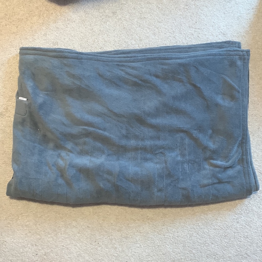 Gray Fuzzy Electric Blanket